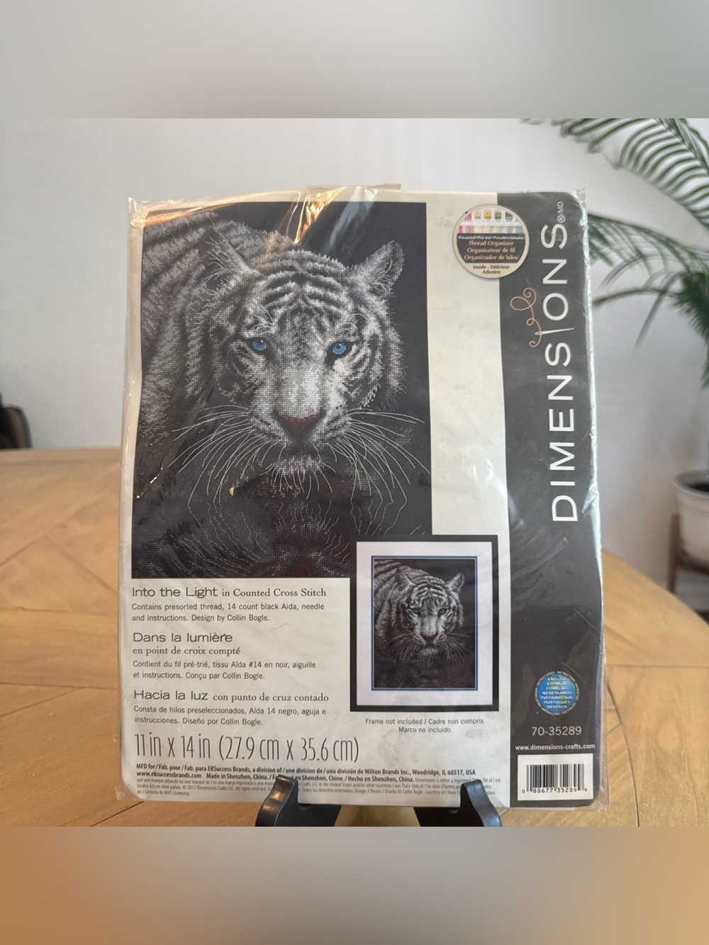 Dimensions Cross Stitch Kit - Into The Light (White Tiger)  70-35289 (11" X 14")